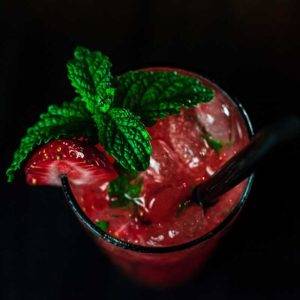 strawberry peppermint smoothie1